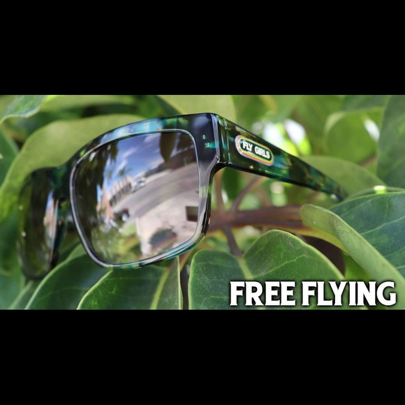 Fly Girls Sunglasses 🖤 Free Flying 💋 - Picture 12 of 17